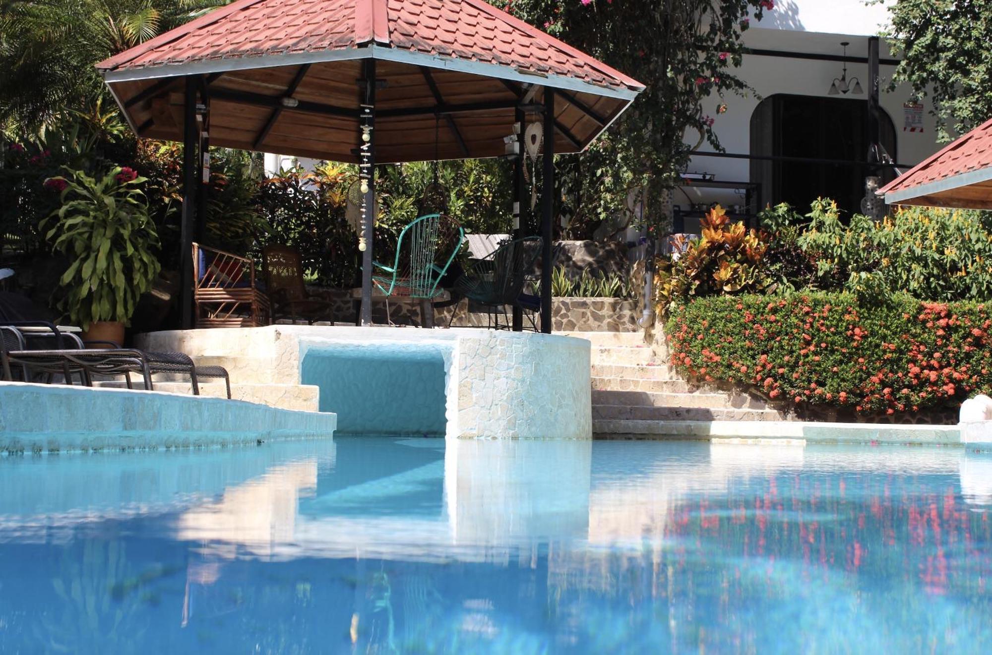 The Scarlet Villas Ojochal Exterior foto